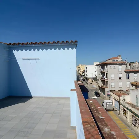 Apartment With Two Rooms In Lescala Apartamento