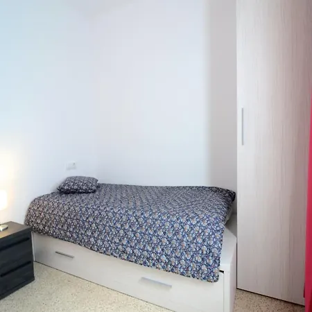 Apartment With Two Rooms In Lescala Apartamento L' Escala