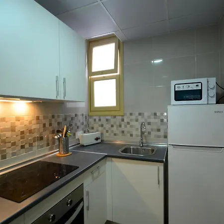 Apartment With Two Rooms In Lescala Apartamento *